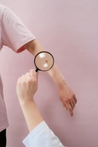 Scopri di più sull'articolo Prevenzione Cutanea: Quando Nei Sospetti Devono Preoccupare